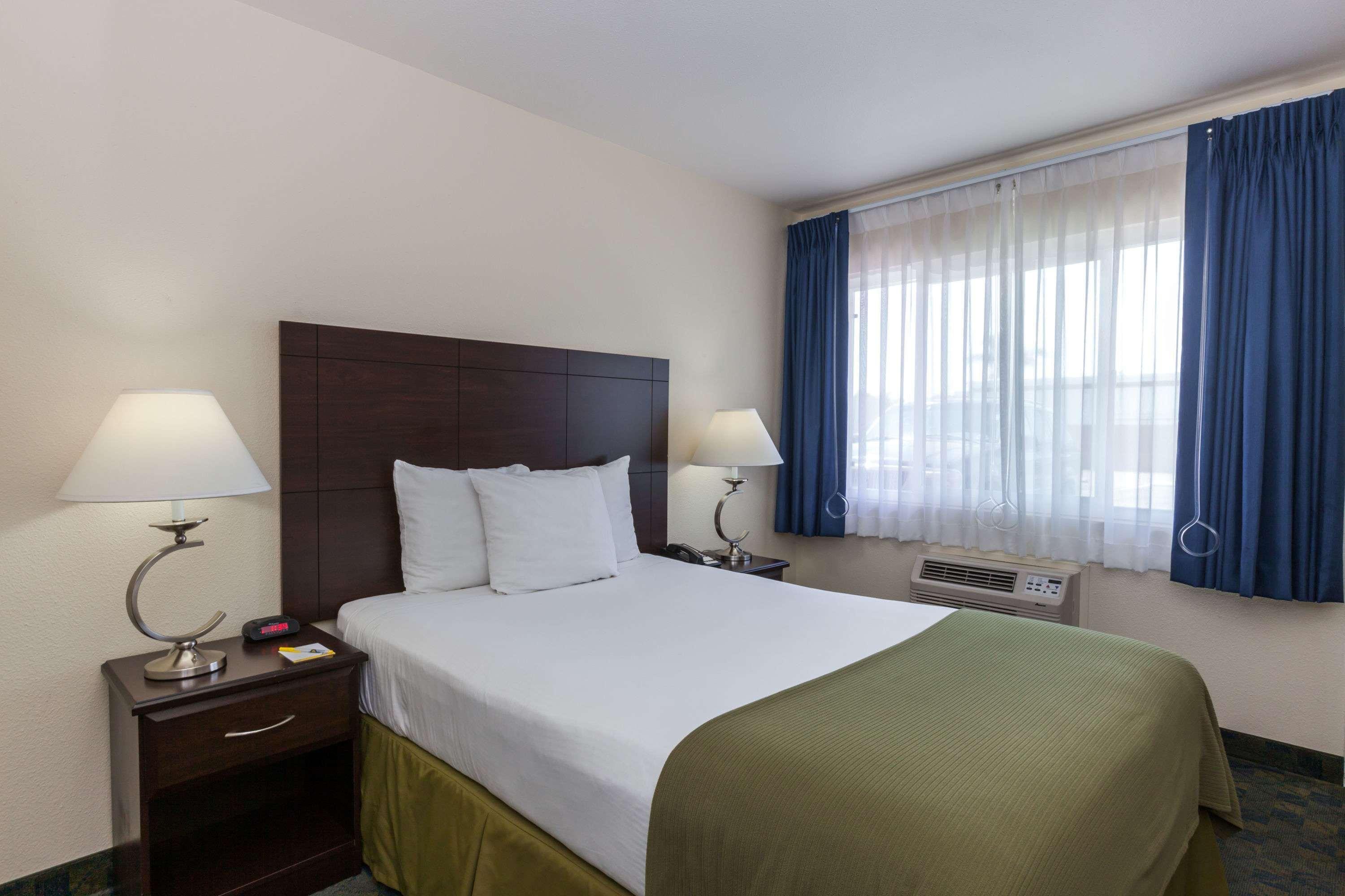 Days Inn By Wyndham Santa Maria Zewnętrze zdjęcie